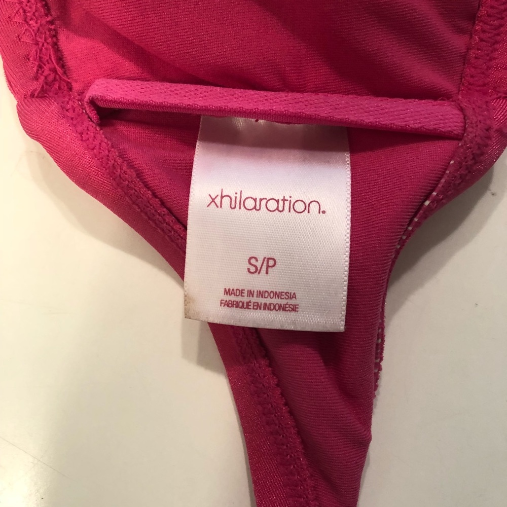 Pink Ruffle Swimsuit Top - Picture 2 of 4